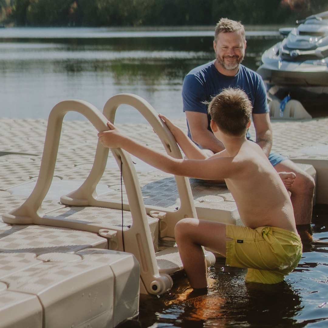 Decking Style Docks