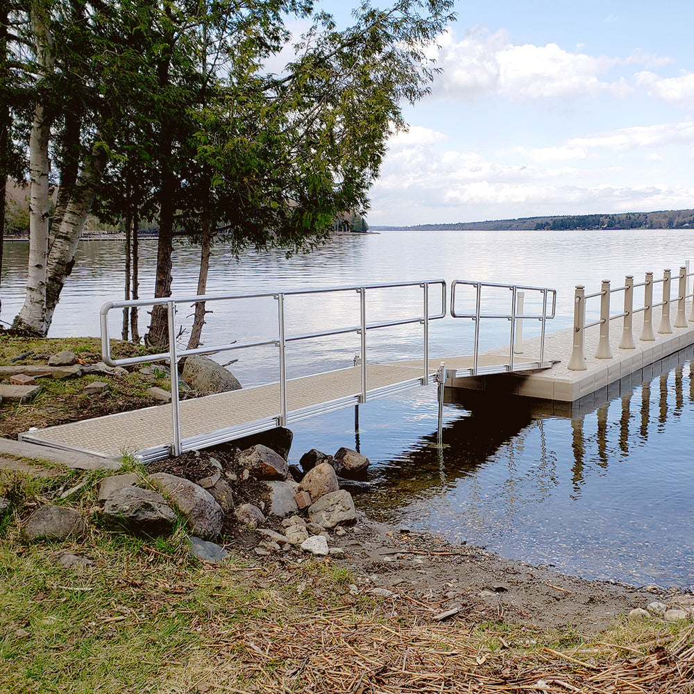 Decking Style Docks